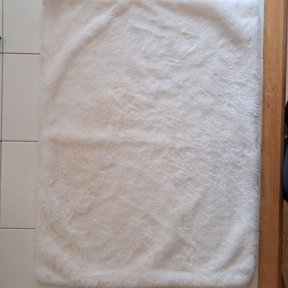 UGG Pillowcase, Sham, Standard White Ivory, Fuzzy